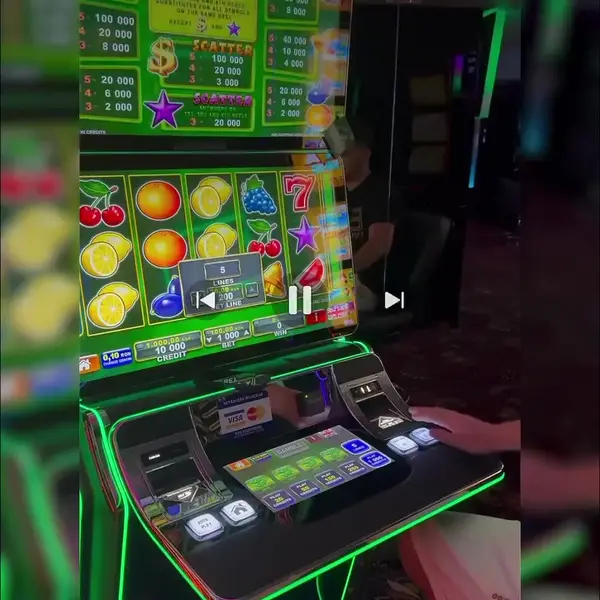 Кадр рекламы Lucky Win