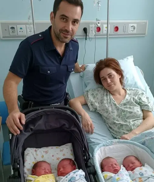 Кадр рекламы Oktay Şimşek