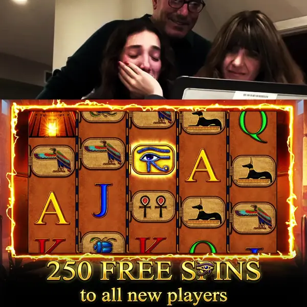 Кадр рекламы Lucky Reels