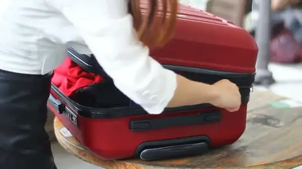 Кадр рекламы Huỳnh Lộc