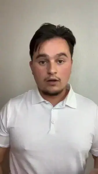 Кадр рекламы Golden Feathers