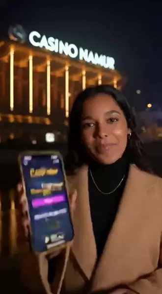 Кадр рекламы Golden Twist