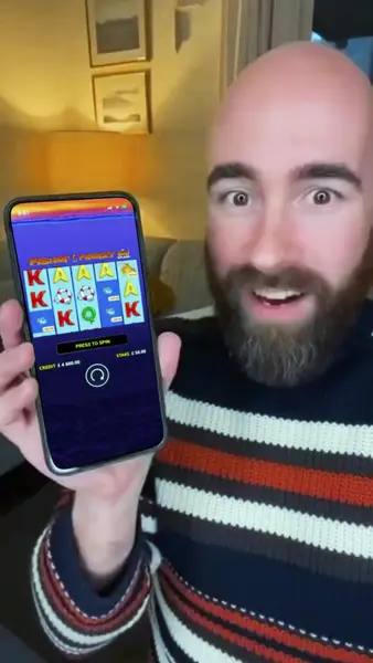 Кадр рекламы Golden Win