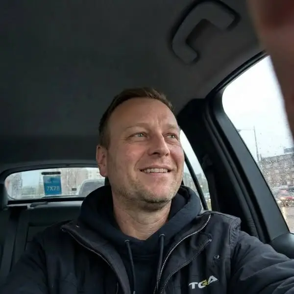 Кадр рекламы Lars Nielsen