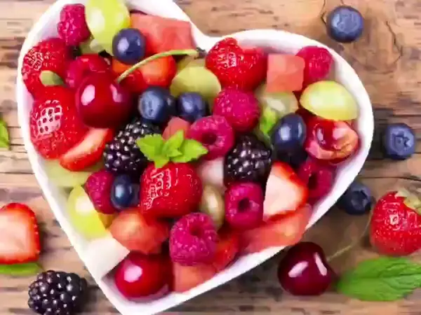 Кадр рекламы 𝗙𝘂𝗻 𝗪𝗼𝗿𝗹𝗱