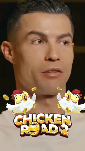Кадр рекламы Lucky Chiken