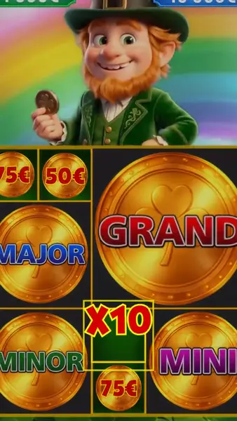 Кадр рекламы Golden Club