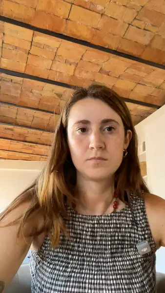 Кадр рекламы Ana Beatriz Santos