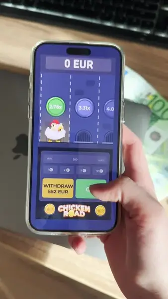 Кадр рекламы Gave reviews