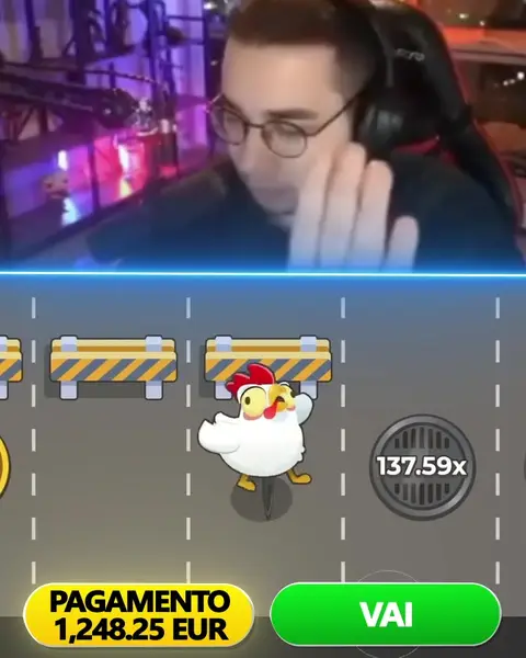 Кадр рекламы Chick R0ad1