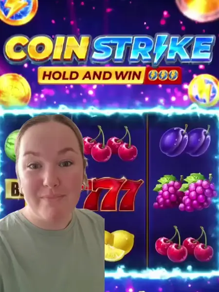 Кадр рекламы Play Online