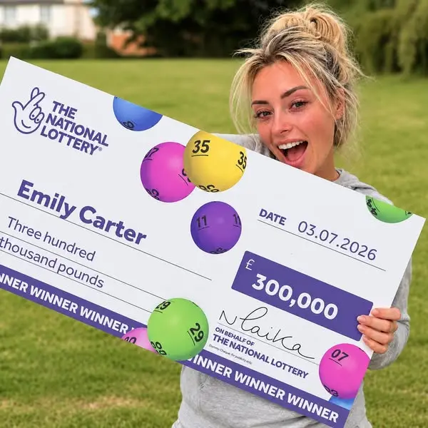 Кадр рекламы Emily Carter