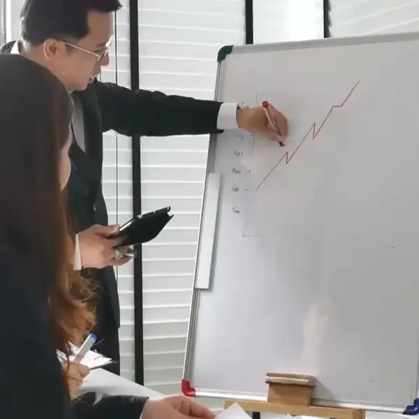 Кадр рекламы Ilsalottodeltrading