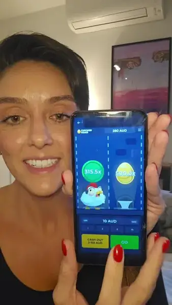 Кадр рекламы Сhickеn Rоаd 2.0