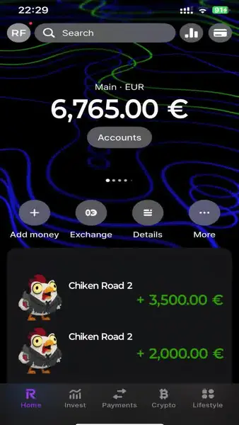 Кадр рекламы Lucky Chicken Road