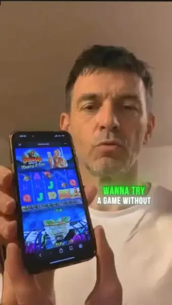 Кадр рекламы The Top Slot