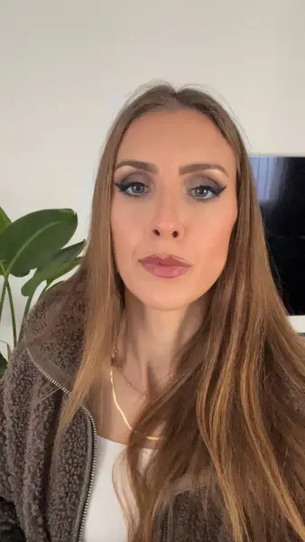 Кадр рекламы Compra e venda