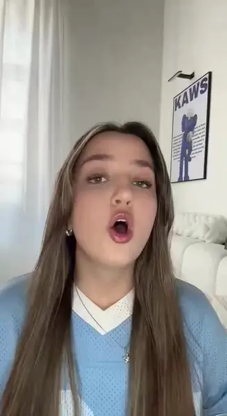 Кадр рекламы Nina Berger
