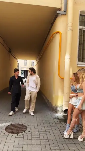 Кадр рекламы Lover