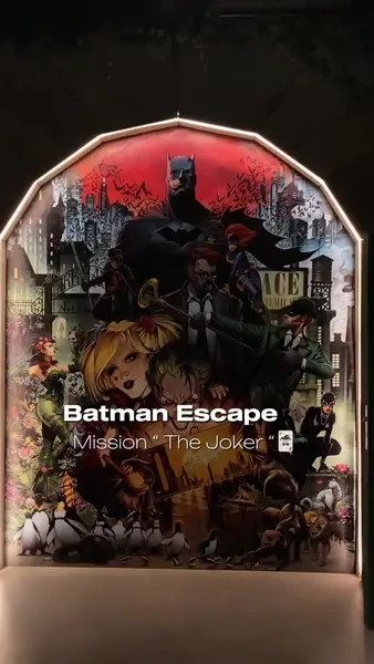 Кадр рекламы Batman Escape