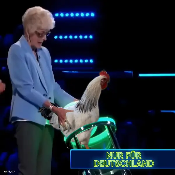 Кадр рекламы Chicken Road