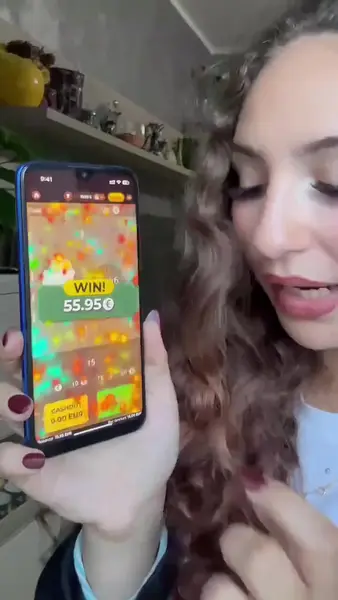 Кадр рекламы Chicken Bonus