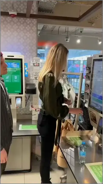 Кадр рекламы PlayFun