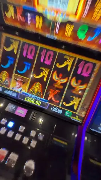 Кадр рекламы Die Spielbank