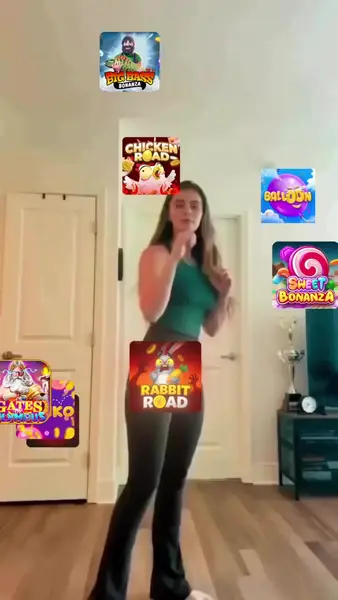Кадр рекламы Chicken Hit