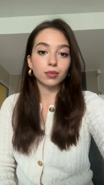 Кадр рекламы Sophia Westbrook