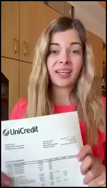 Кадр рекламы Rosa Vidal