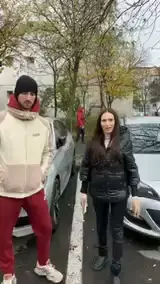 Кадр рекламы Luckaris