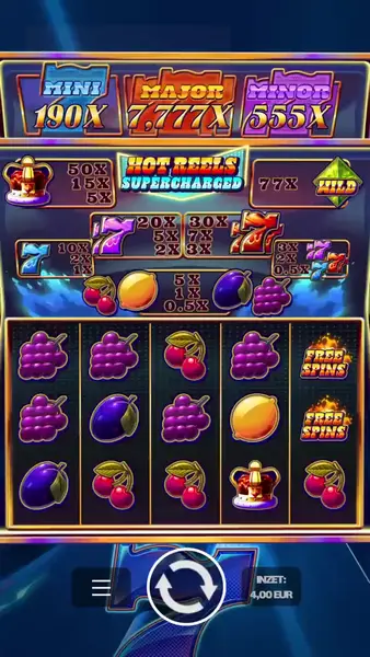 Кадр рекламы Play Online Club