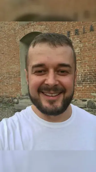 Кадр рекламы Gabe Berry Andy Dean