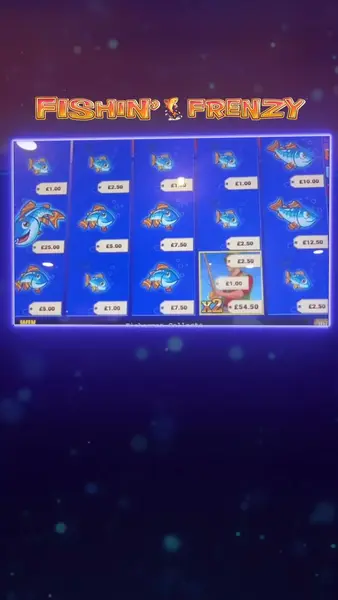Кадр рекламы Hold and Win