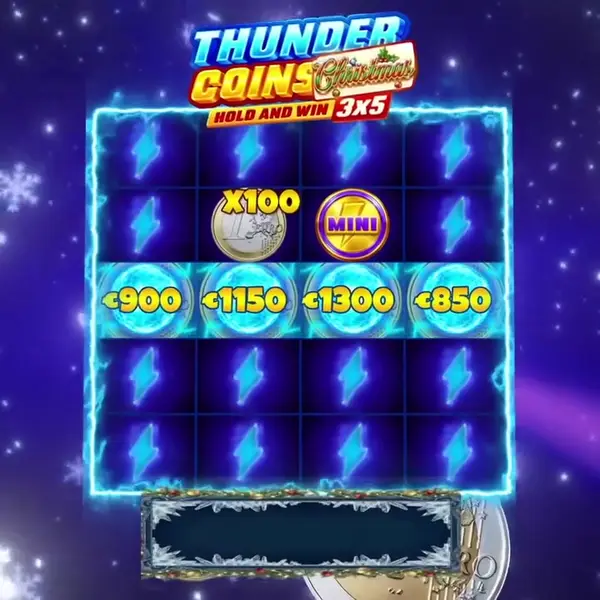 Кадр рекламы Play Online