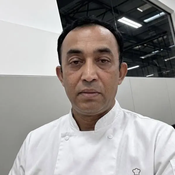 Кадр рекламы রাজ আহমেদ