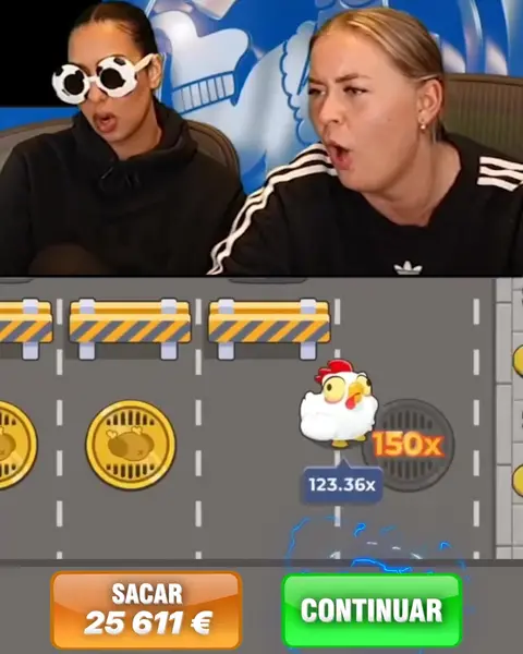 Кадр рекламы PLinko Ball