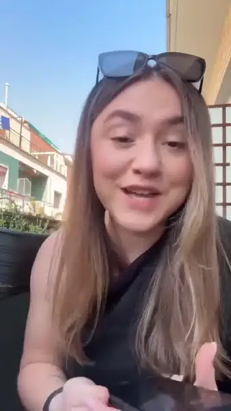 Кадр рекламы Chiken Road