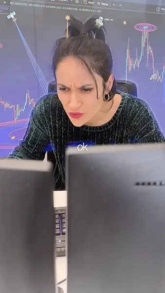 Кадр рекламы Fundify