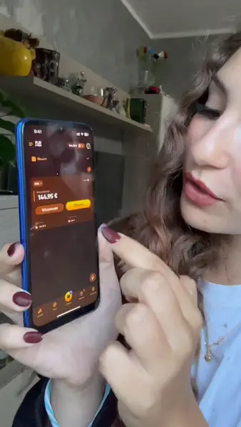 Кадр рекламы Tap It Up