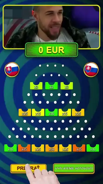 Кадр рекламы Online Pl1nko
