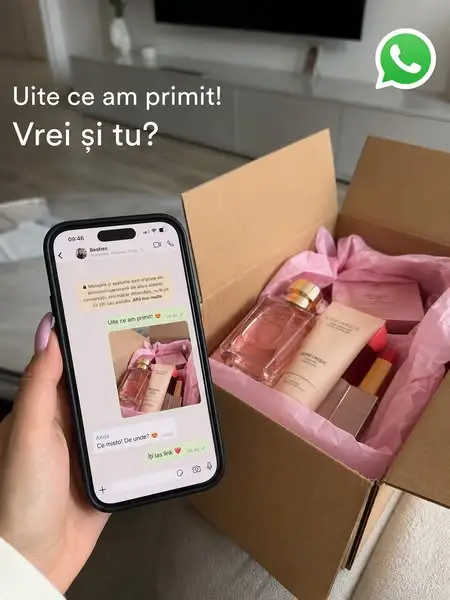 Кадр рекламы Siti Aisyah