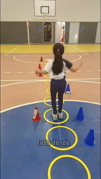 Кадр рекламы Club Amiguitos Kids
