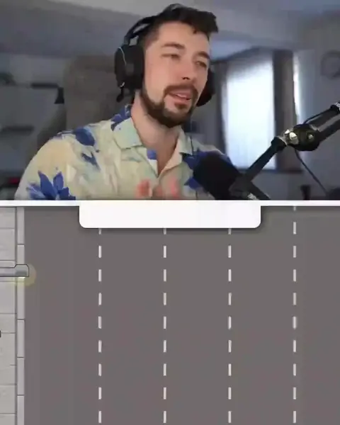 Кадр рекламы Chicken Road