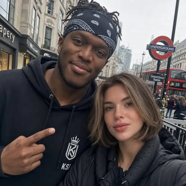 Кадр рекламы Sophie Bennett