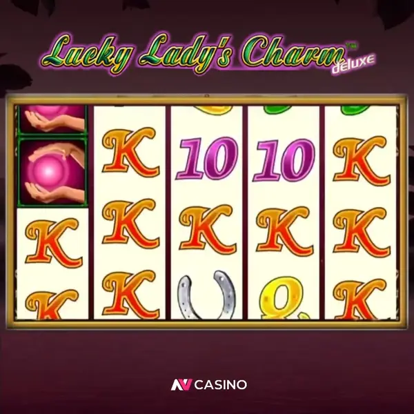 Кадр рекламы Lucky Gamers of King of Avalon