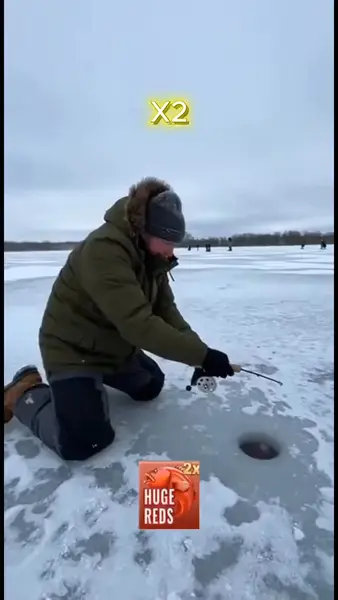 Кадр рекламы Ice Fishing