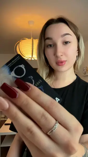 Кадр рекламы Lara Fischer