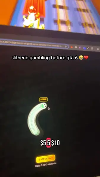 Кадр рекламы SNAKE Casino
